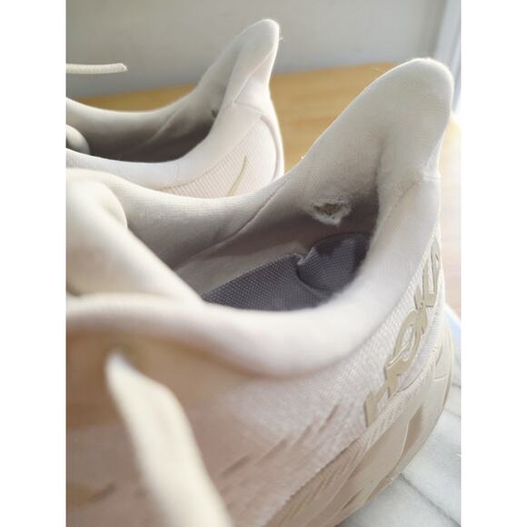 Hoka One One Clifton 8 Womens Size 8.5 Cream Athletic Running Shoes Sneakers - Picture 7 of 9